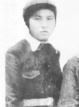 أ192010 Fʡxh1938cM(jn)ͬW(xu)ӰM(jn)Ї܊W(xu)W(xu)(x)I(y)󱻷ֵ2Уl(wi)B(dng)ĕgsؼЇa(chn)h194345 ձۇx|ո(j)M(jn)СʎеD(zhun);⵽܊ķħơѺ;v(f)ץס(yn)̱ƹ(jin)ؑ, ]¶߳ŭ܊ؚᚢ