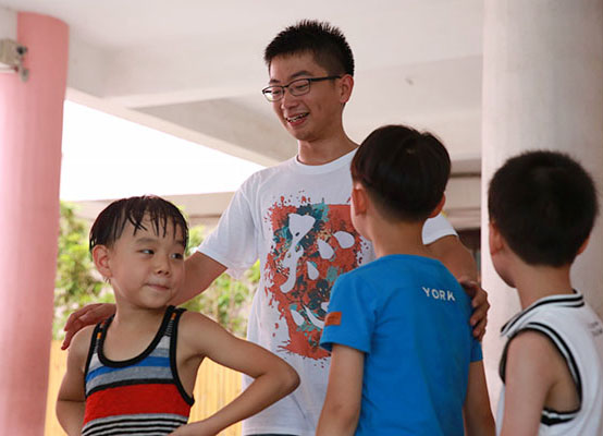 ݴW(xu)֪Ľ㡱`꠵㽭_չ֧̻鮔?sh)l(xing)СW(xu)ռWƥ˽D־ԸٝSӂ