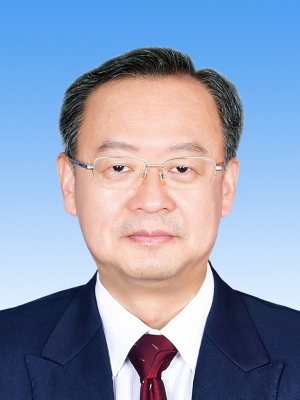 陳建文，男，漢族，1965年9月生，研究生學歷，中共黨員，現(xiàn)任人民日報社總編輯。
