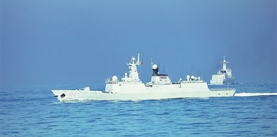 海軍某支隊(duì)組織海上訓(xùn)練