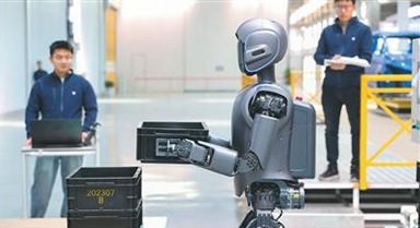 中國人形機器人頻頻“破圈”